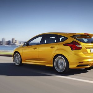 006-2013-ford-focus-st.jpg