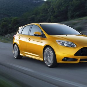 008-2013-ford-focus-st.jpg